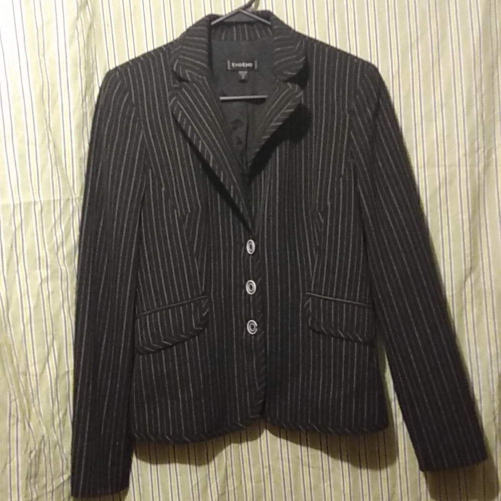 SEXY PINSTRIPE BeBe Vintage 90s Blazer Size 8 MEDIUM STYLIZED ACCENT BUTTONS